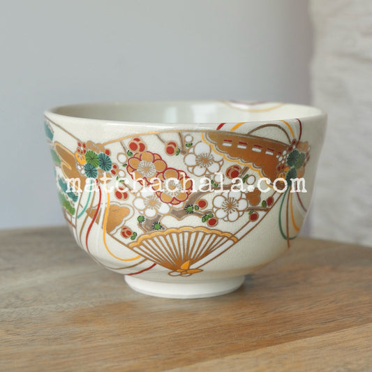 Kyo-Yaki Tezuka Shodo-Buckle With Colored Fan-Faced Chawan