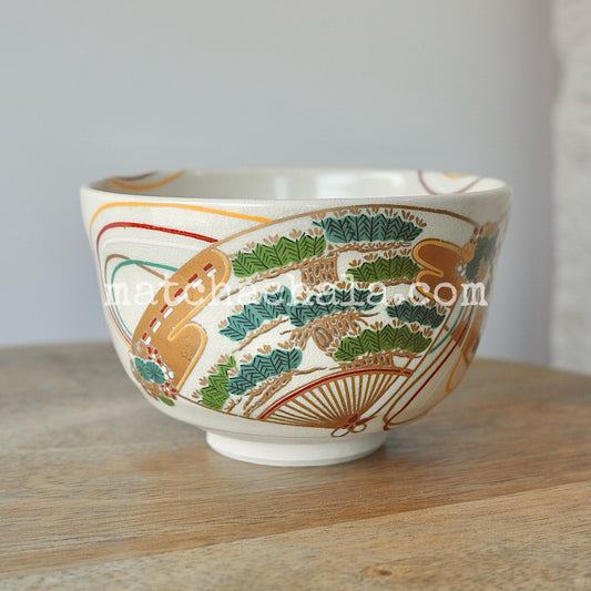 Kyo-Yaki Tezuka Shodo-Buckle With Colored Fan-Faced Chawan